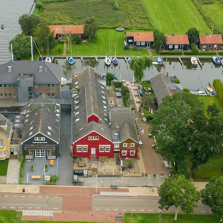 Villa Landzicht Vakantiehuis Aan De Fluessen Elahuizen Exterior foto