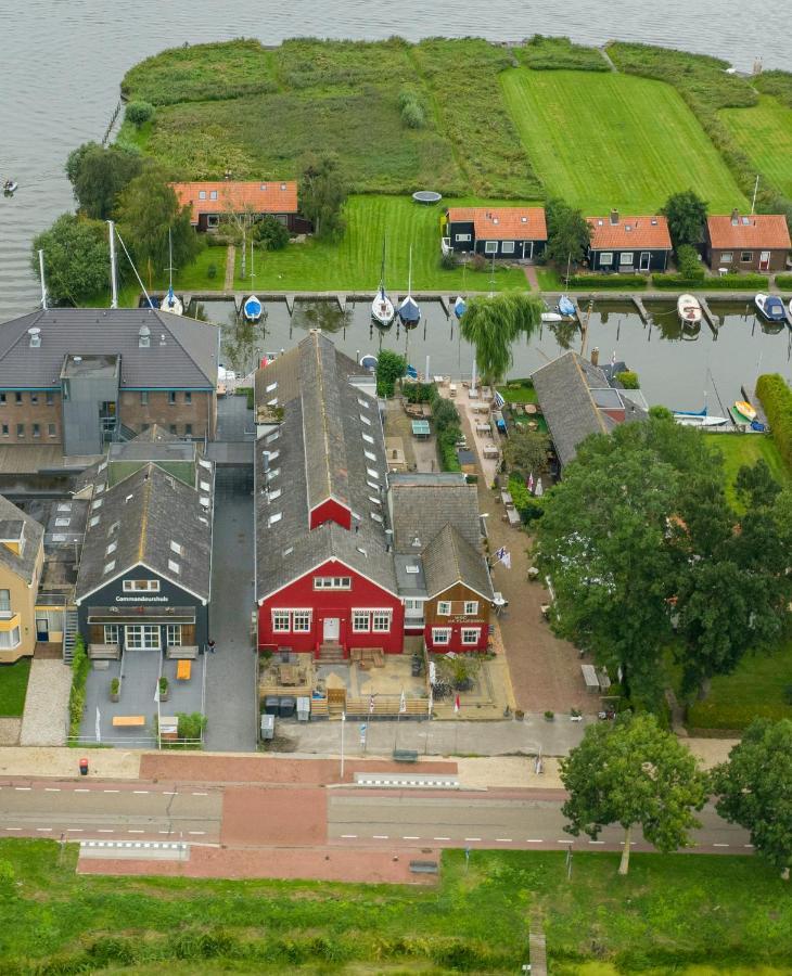 Villa Landzicht Vakantiehuis Aan De Fluessen Elahuizen Exterior foto